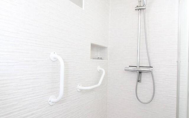 Appartement Balaruc-les-Bains, 1 pièce, 4 personnes - FR-1-553-125