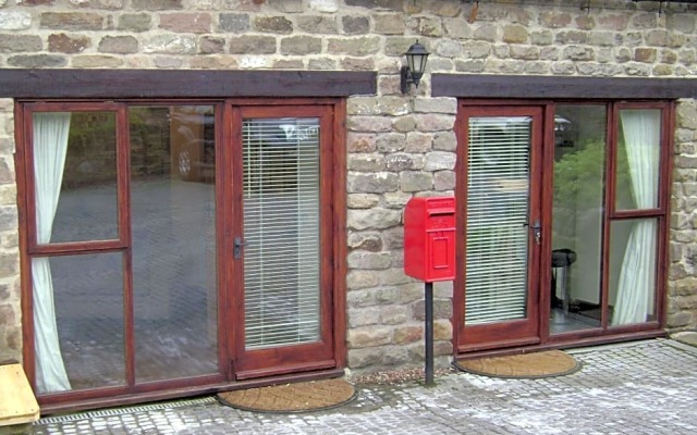 Pillarbox Cottage