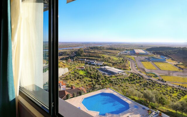 Отель Verdi Santarem