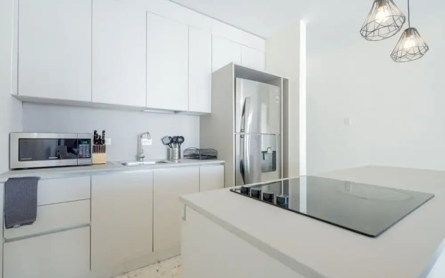 w Bright 1BR in Casco Antiguo