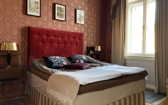Luxury Apartment by Hi5-Baross Sqr Suite