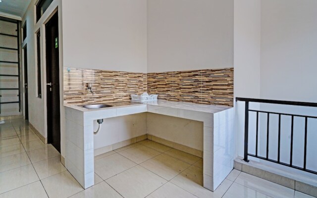 Hotel O JKK Sweet Room