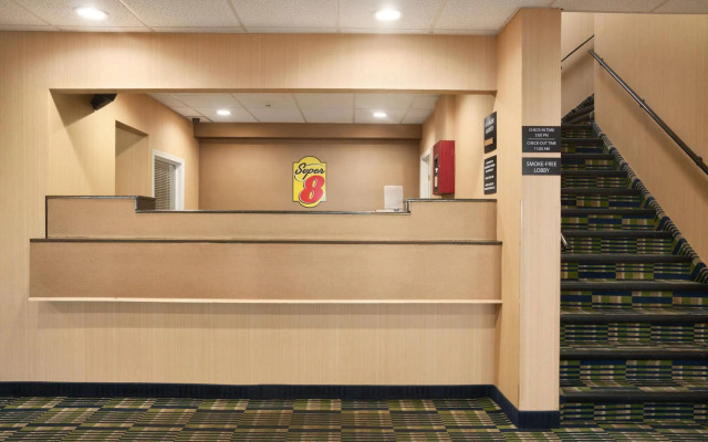 Super 8 Williamsville Buffalo Airport