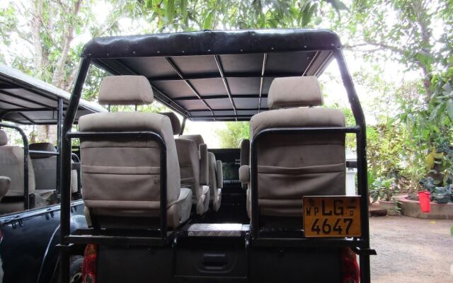 L.L.Tourist Inn & Safari jeeps