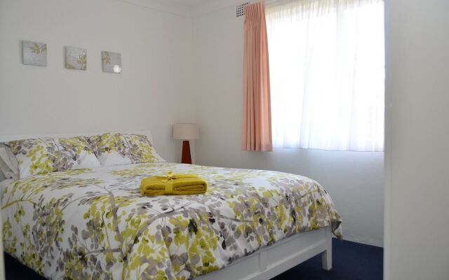 Parkview, Unit 16, 11 Catalina Close