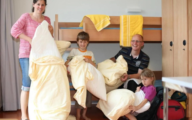 Jugendherberge Stuttgart Neckarpark