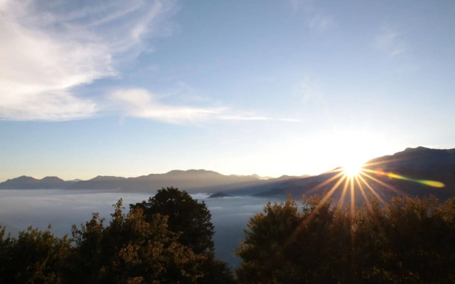 Alishan B&B Yunmingi Aliscenery