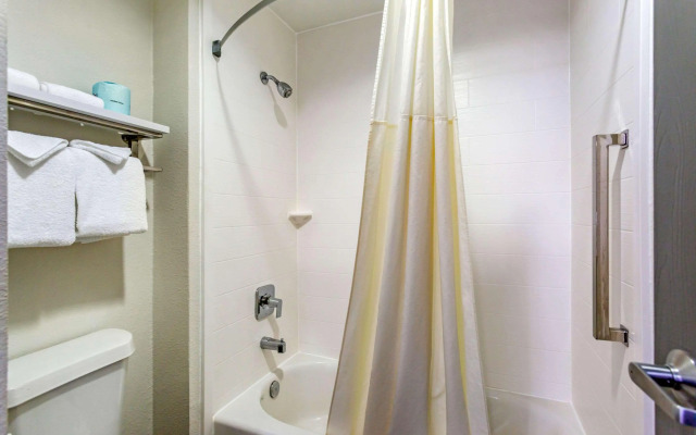 Quality Inn Murfreesboro - University Area