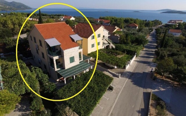 Ivo - 400 m From sea - A7