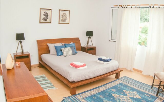 House with 3 Bedrooms in Sao Jorge-Santana, with Wonderful Mountain View, Enclosed Garden And Wifi - 1 Km From the Beach