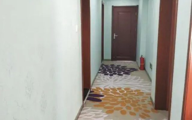 Stellaluna Express Hotel