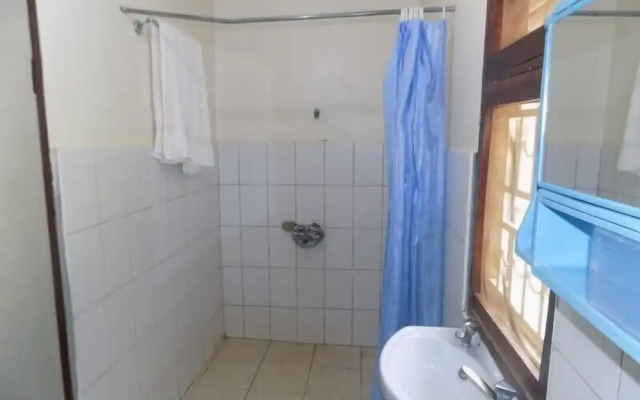 Mirembe Resort Beach Hotel