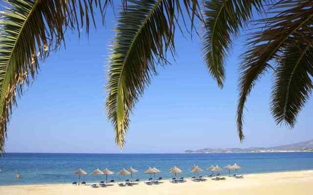 Kamari Beach Hotel