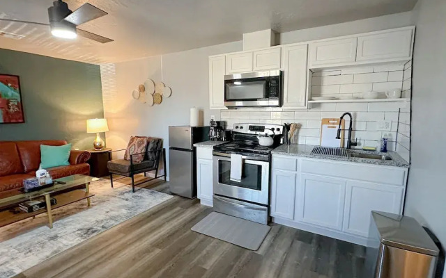Serene 1BR Escape Near Bricktown - 32A