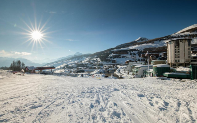 TH Sestriere - Olympic Village