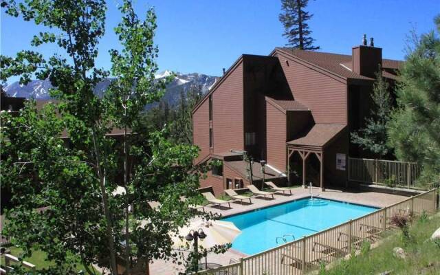 Mammoth Ski & Racquet Club #25 1 Bedroom 2 Bathrooms Condo