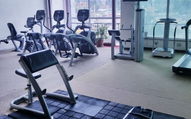 Sarem International Hotel