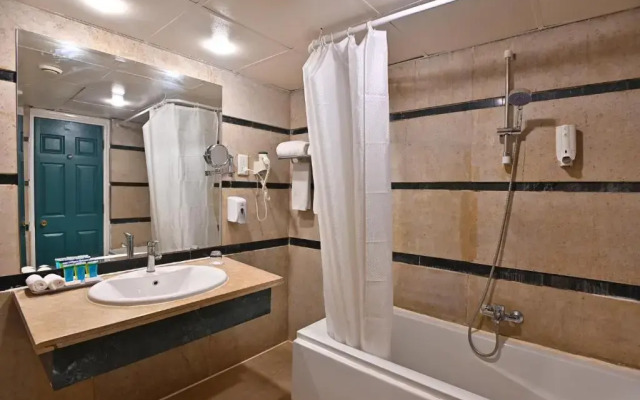 Moreno Horizon Spa & Resort