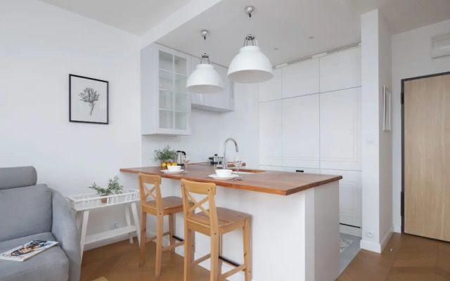 Bright Apartment for 3 People by Renters