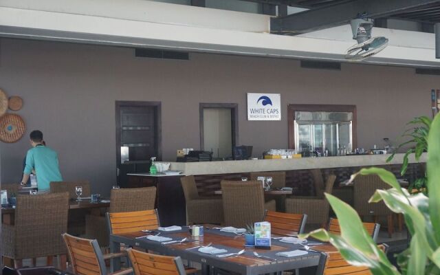 Ocean Suites Apartment