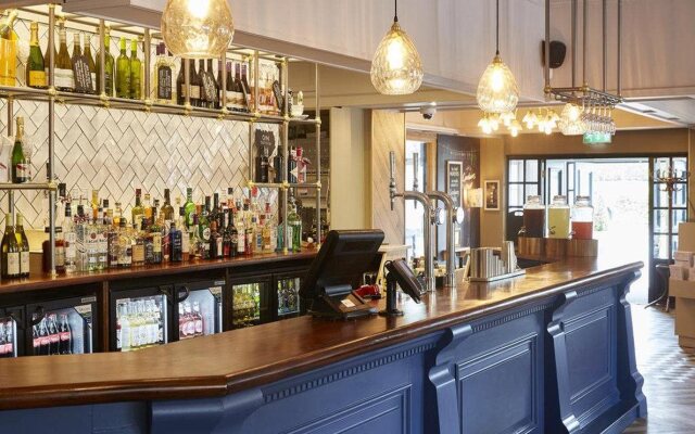 The Hartwood Hall Hotel by Greene King Inns