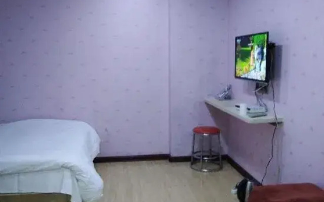 Huangshi Menghao Fashion Hotel