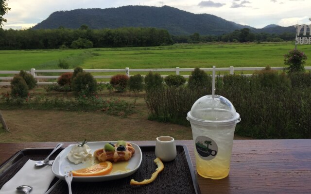 Smile Home Guesthouse