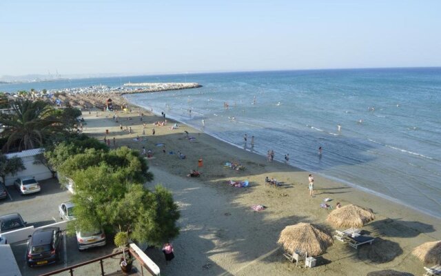 Sea View Studio