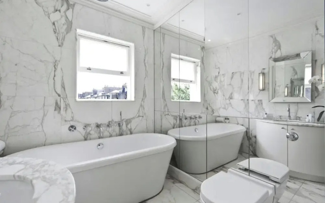 St Anns Road by Onefinestay