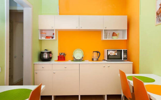 Orange Lodging Houses