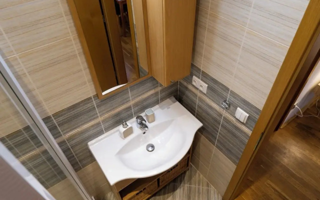 Katerina's Old Town Suite