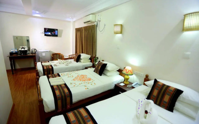 Hotel Sincere Smile Bagan