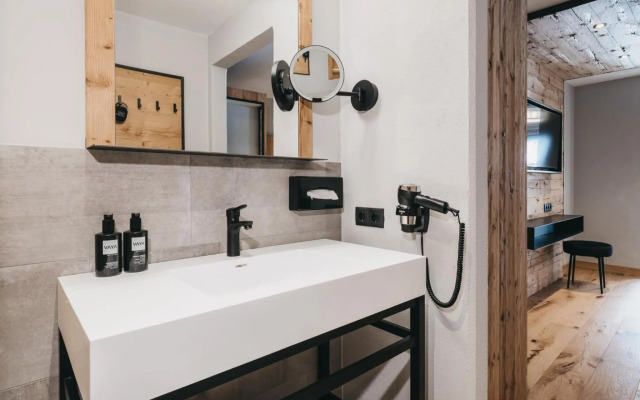 Hotel Astoria by VAYA