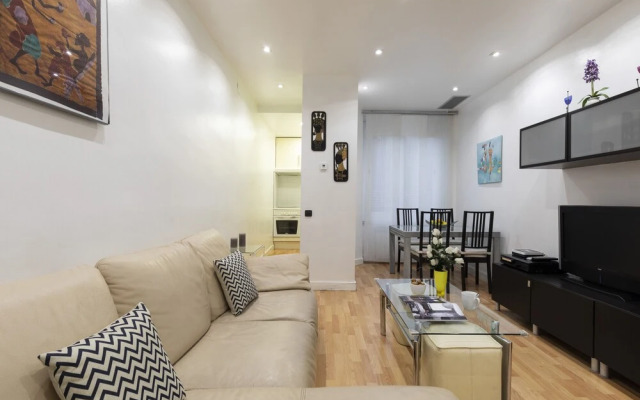 Ab Berlin Les Corts Apartment