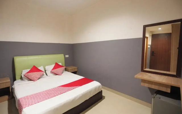 OYO 92988 City Room