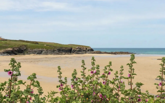 Hawker's Cove