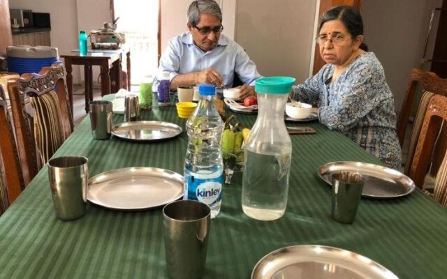 Anjani Mansion Guest House