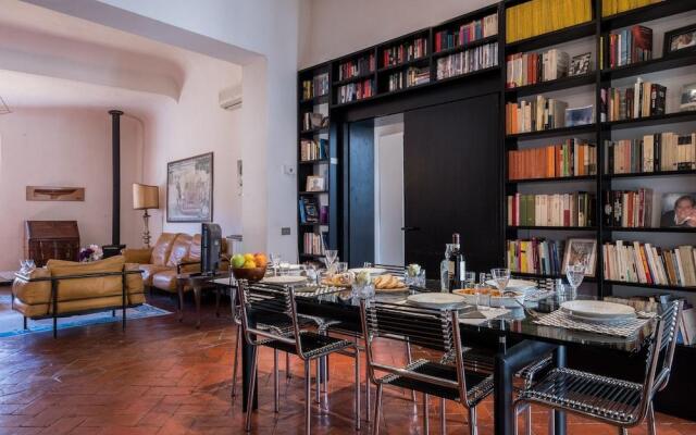 Santo Spirito Apartment