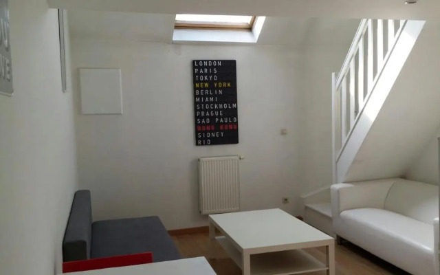 central duplex sleeps 4