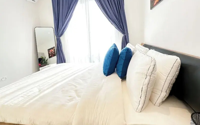 Loxwood Apartment