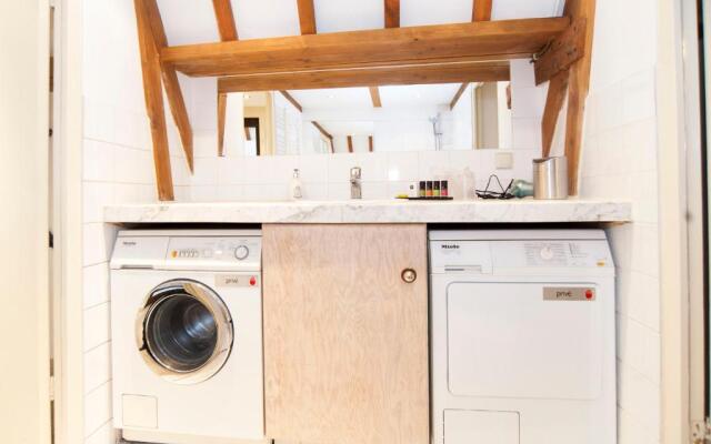 Bed & Breakfast of Art