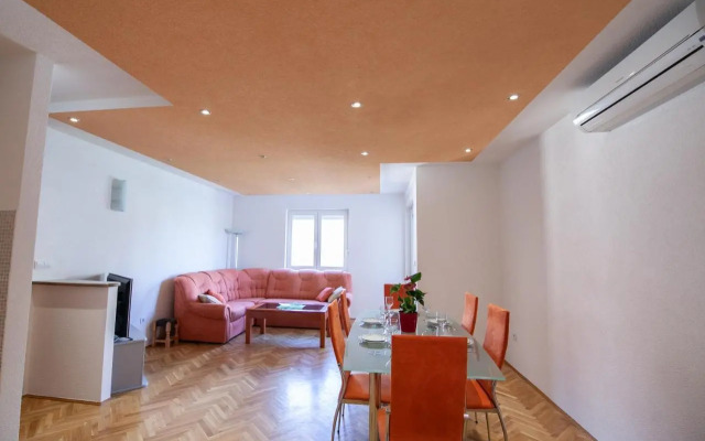 AP MIRKO - 3 bedrooms apartment in city center