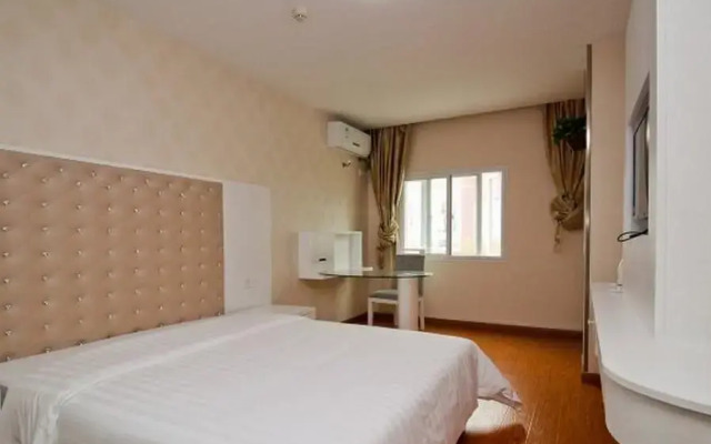 7 Days Inn Hefei Railway Station Square Branch