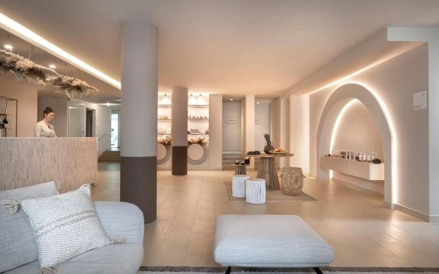 Valamar Lacroma Hotel