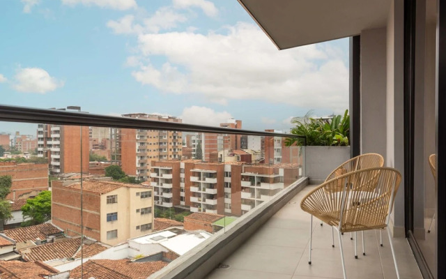 w Stunning 3BR With Terrace in Laureles