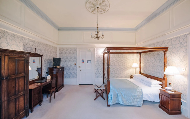 Cornhill Castle Hotel