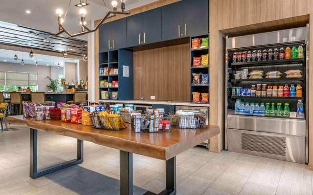 Cambria Hotel Orlando Airport