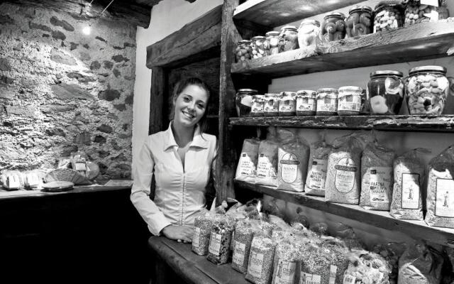 La Brace Hotel & Restaurant