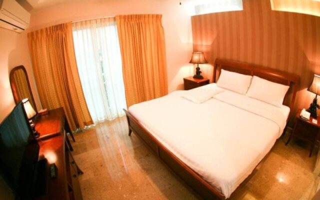 Silverwoods Hotel (SHA Extra plus)