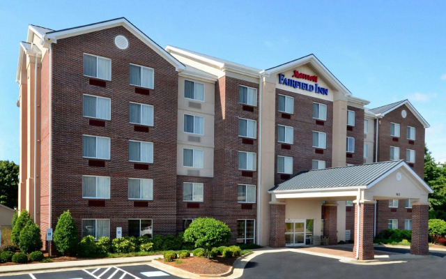 Fairfield Inn by Marriott Greensboro Airport
